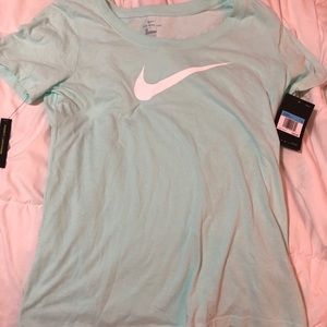 Nike T-shirt